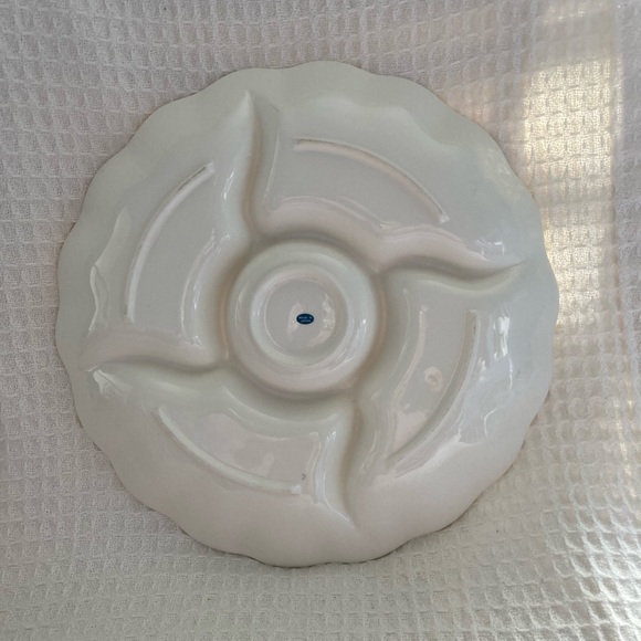 Vintage Jay Import Co. Floral Print With Embossing Divided Serving Dish - Picture 2 of 4